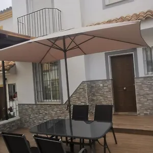 https://hogareo-adosado-en-el-pueblo-de.es-andalucia.com